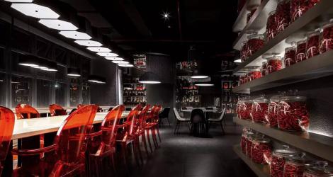 HKIRC醫(yī)療中心，把醫(yī)美中心變成了花園回